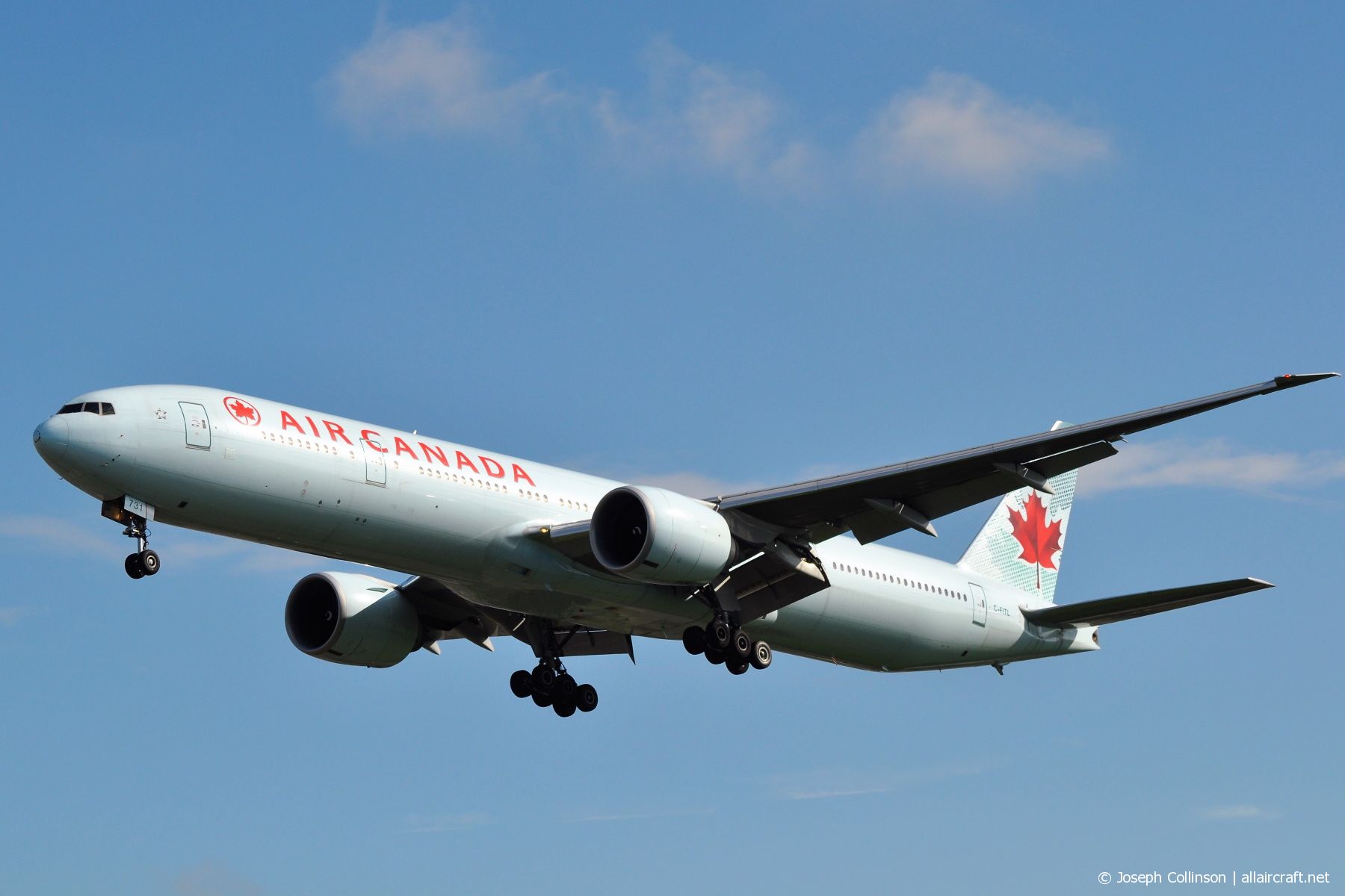 C-FITL · Boeing 777-333/ER · (LHR / EGLL)