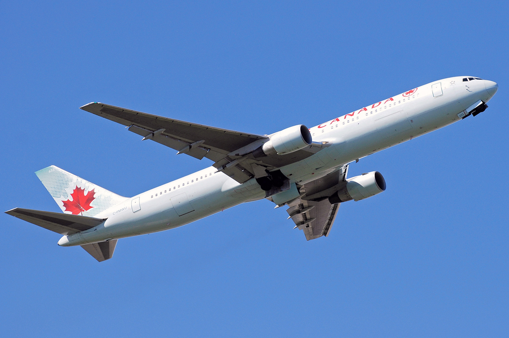 C-FMWU · Boeing 767-333/ER · (CPH / EKCH)