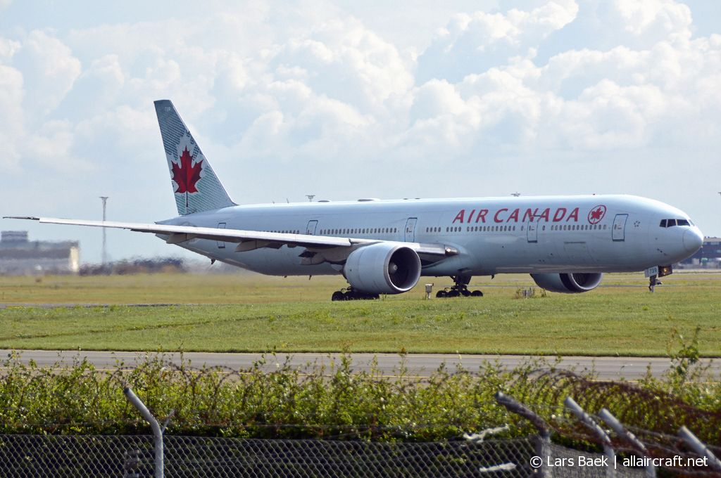 C-FRAM · Boeing 777-333/ER · (CPH / EKCH)