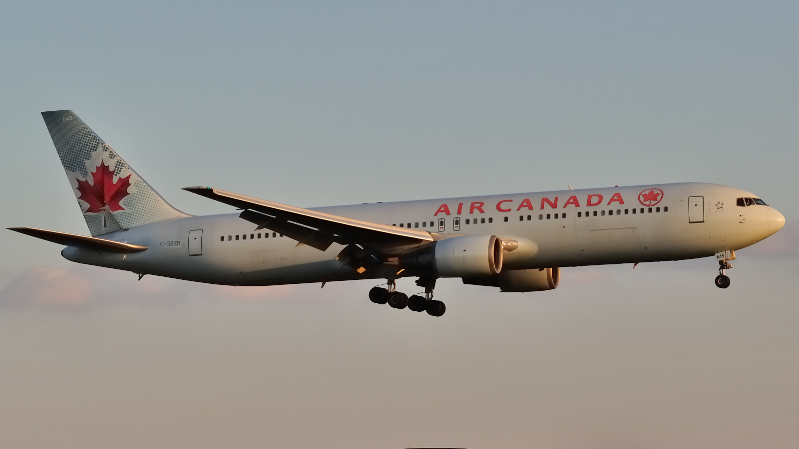 C-GBZR · Boeing 767-38E/ER · (YUL / CYUL)