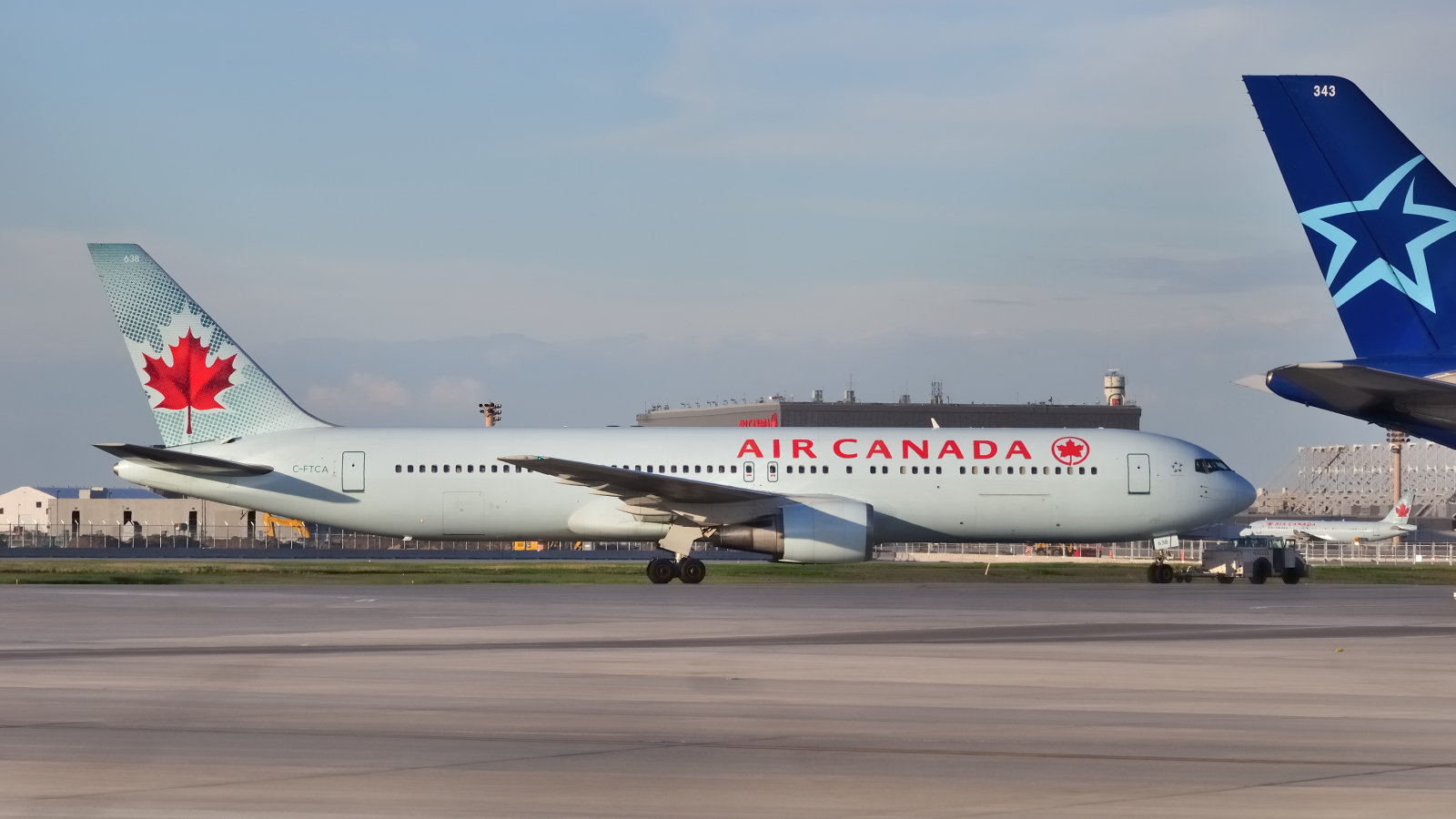 C-FTCA · Boeing 767-375/ER · (YUL / CYUL)