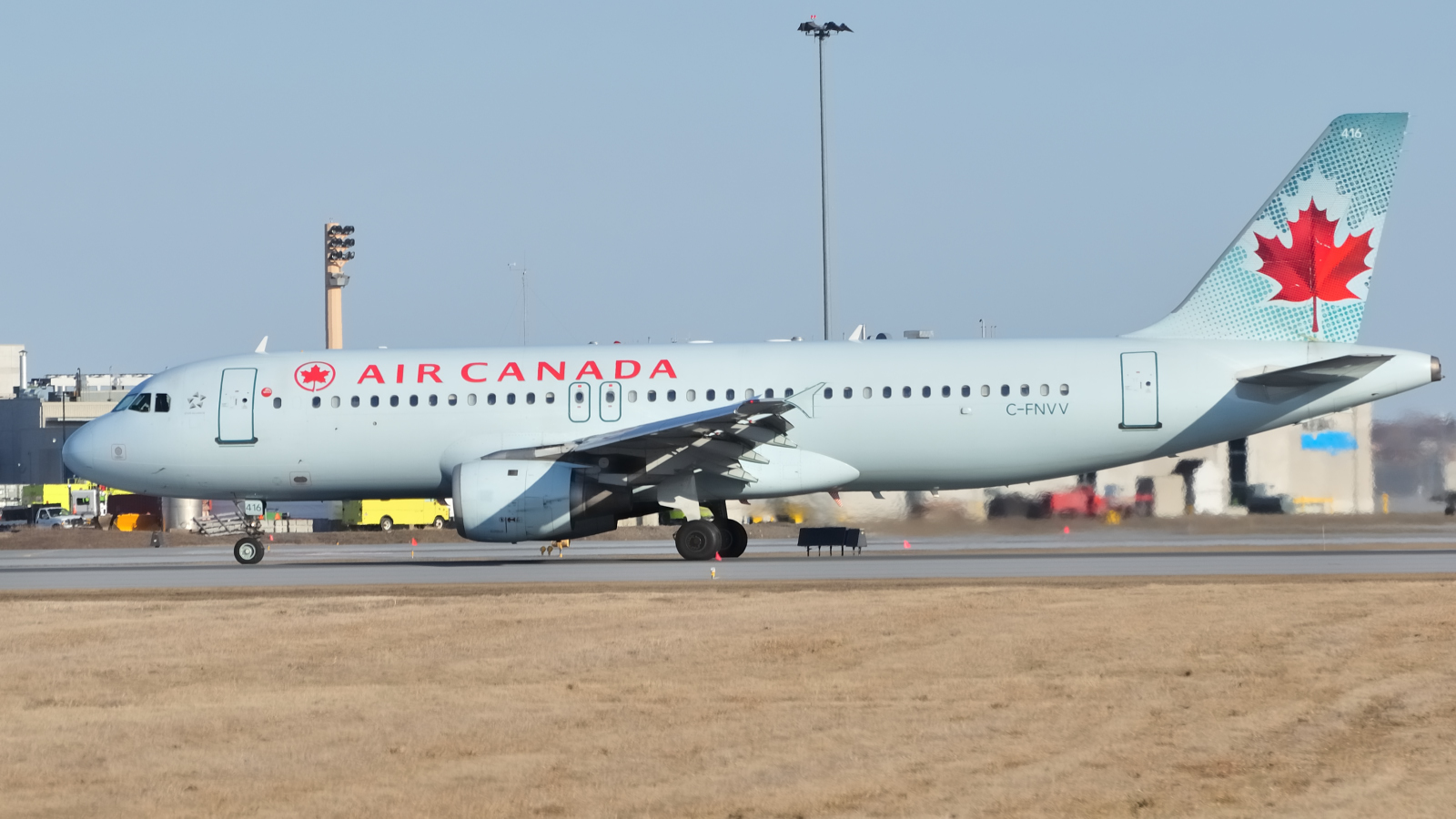 C-FNVV, (cn 404), Airbus A320-211