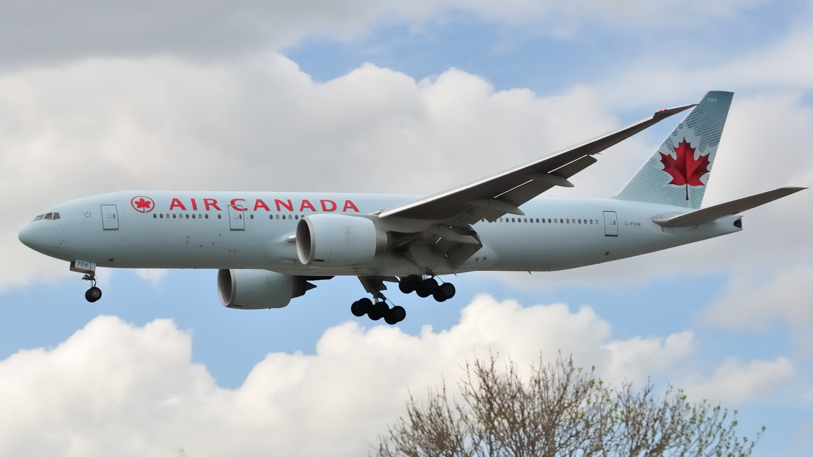 C-FIVK · Boeing 777-233/LR · (YYZ / CYYZ)