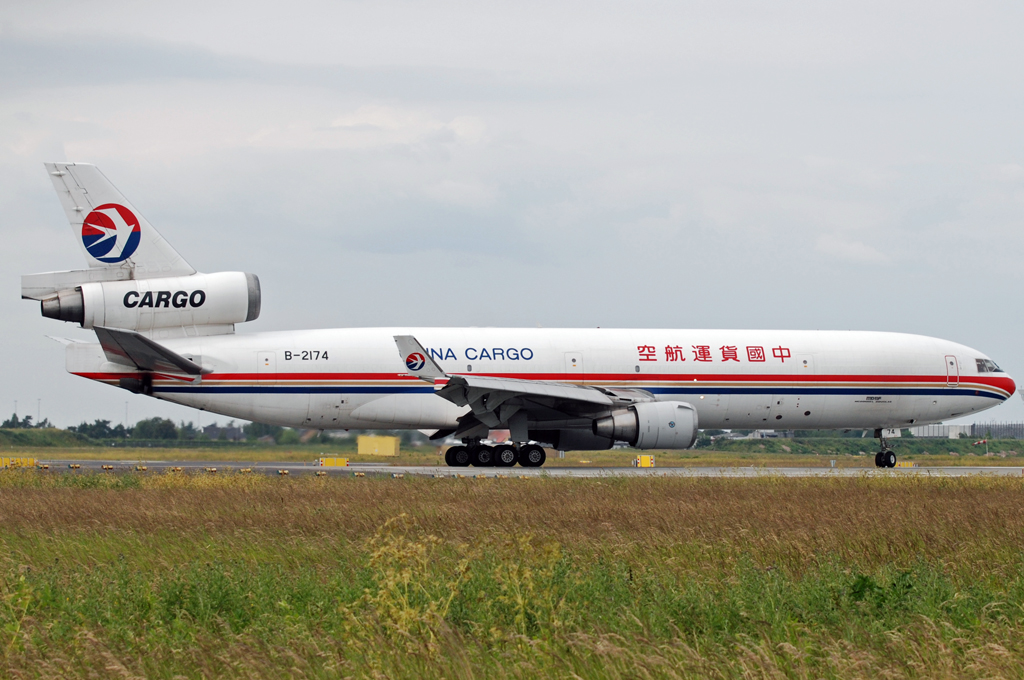 B-2174 (48498) 1992 McDonnell Douglas MD-11(F)