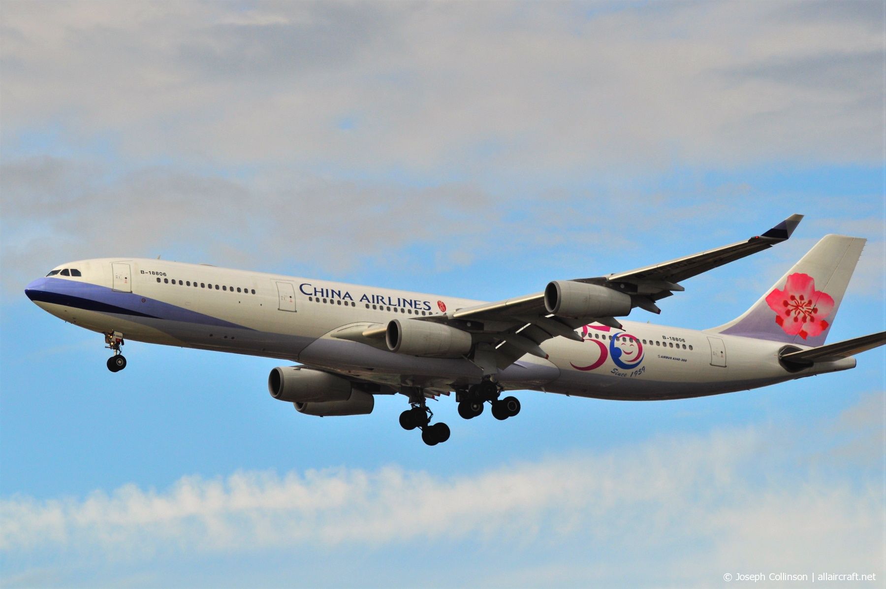 B-18806 (433) 2001 Airbus A340-313