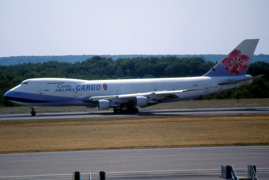 B-1864 · Boeing 747-209B · (LUX / ELLX)