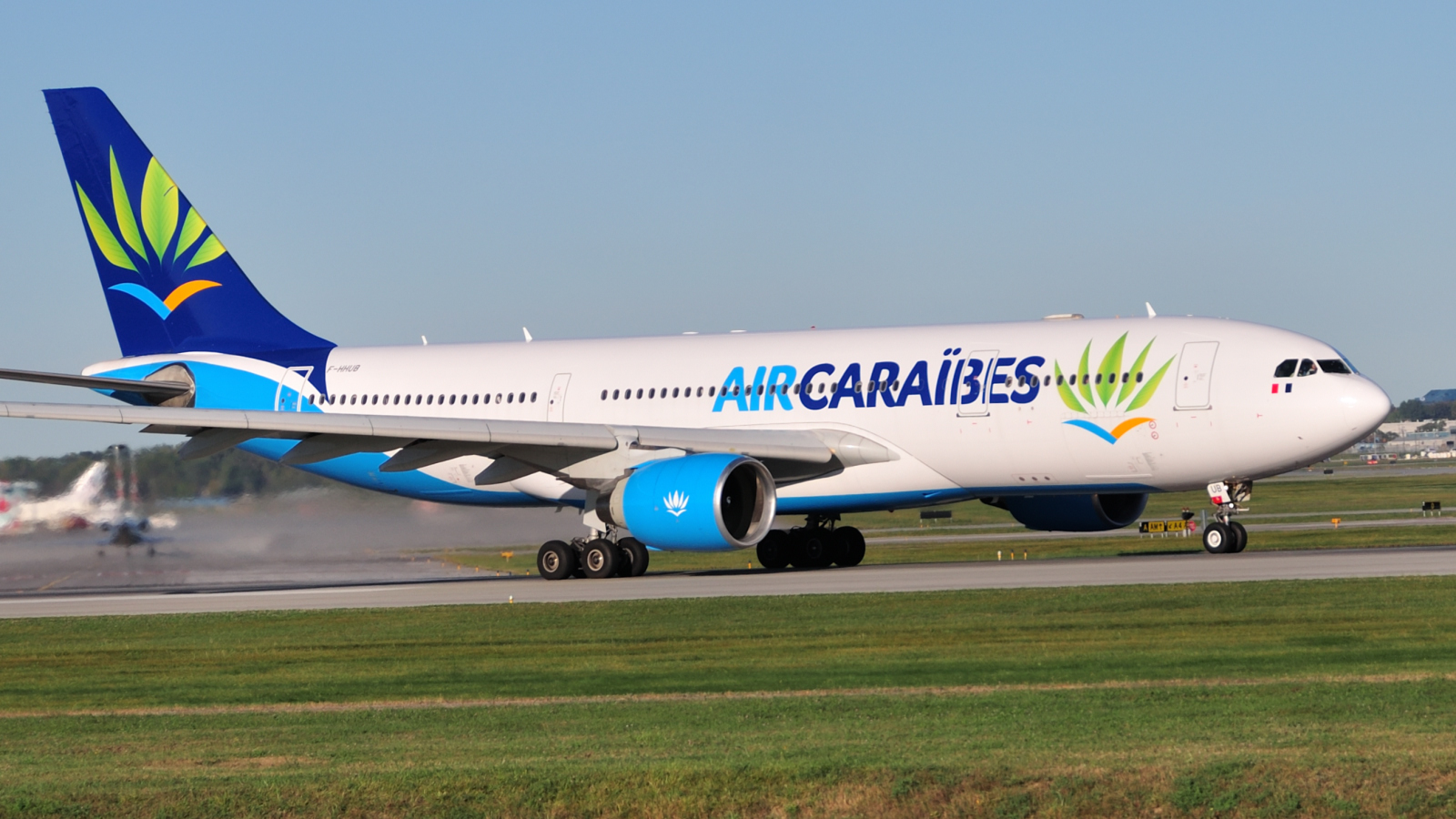 F-HHUB (cn 343) Airbus A330-223