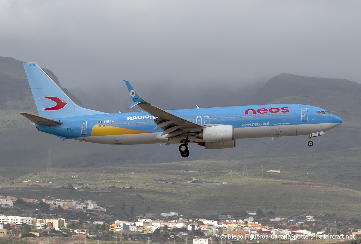 I-NEOW · Boeing 737-86N(WL) · (LPA / GCLP)