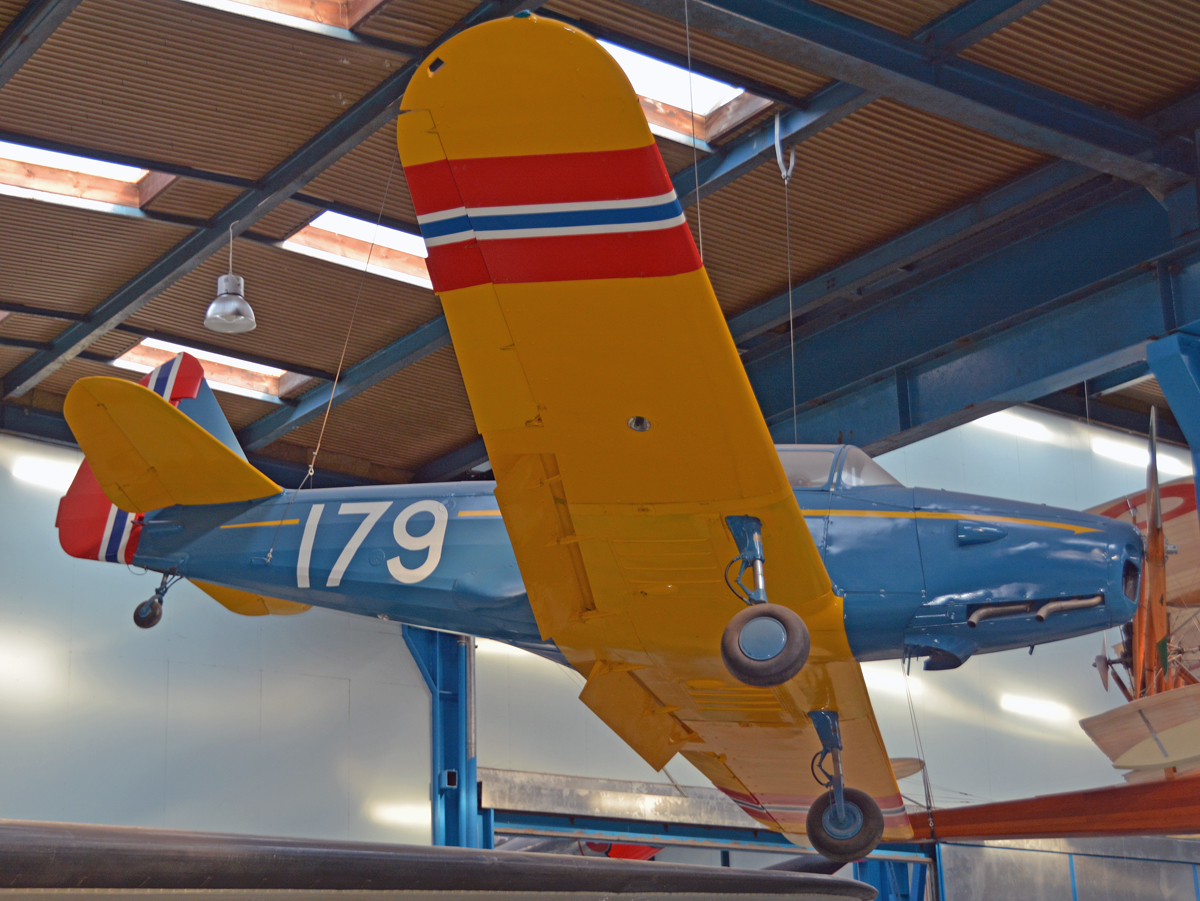 179 (T43-4640) Fairchild PT-26B Cornell