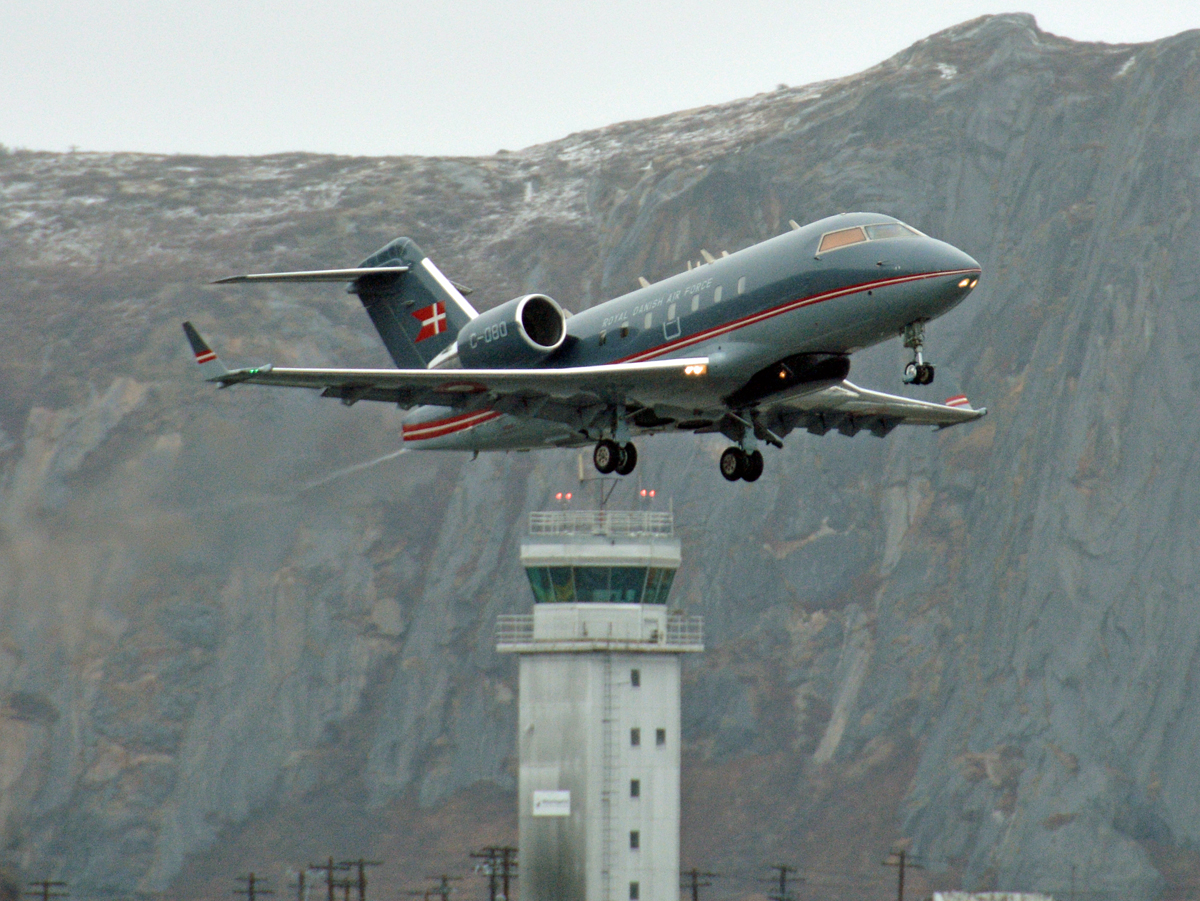 C-080 · Bombardier CL-600-2B16 Challenger 604 · (SFJ / BGSF)
