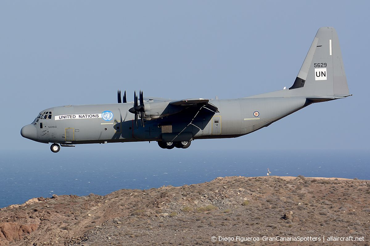 5629 (382-5629) Lockheed Martin C-130J-30 Hercules