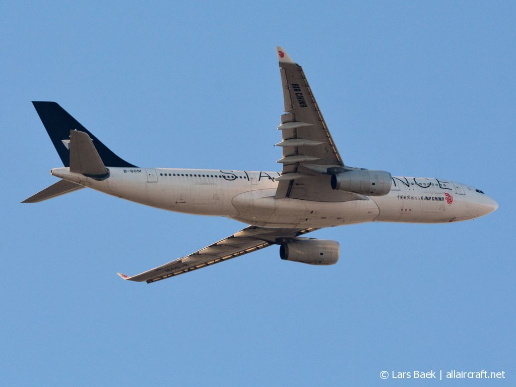 B-6091 · Airbus A330-243 · (CPH / EKCH)
