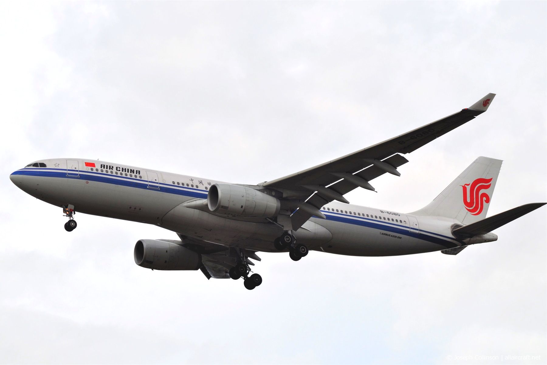 B-6080 · Airbus A330-243 · (LHR / EGLL)