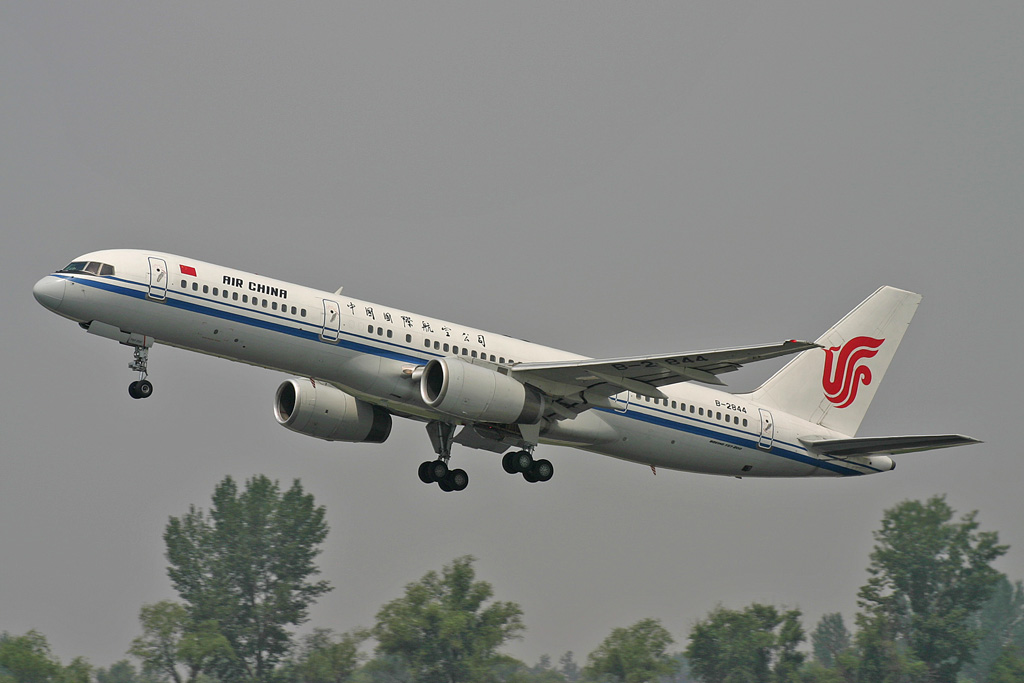 B-2844 · Boeing 757-2Z0 · (PEK / ZBAA)