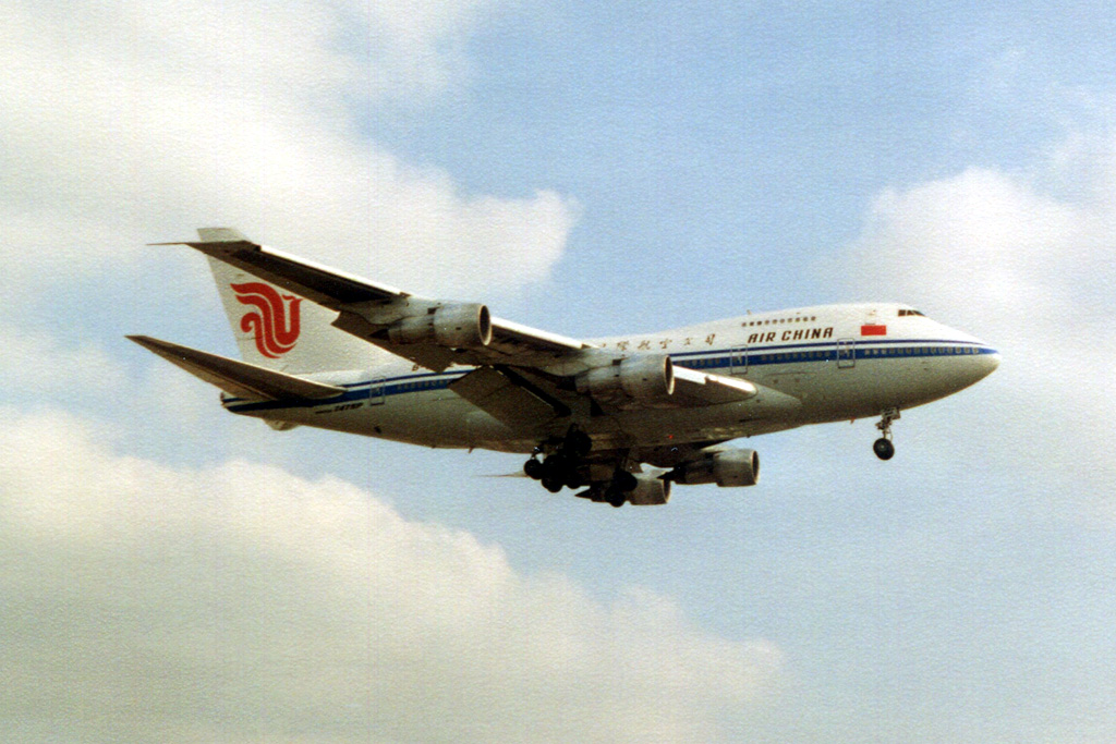 B-2442 · Boeing 747SP-J6 · (LHR / EGLL)
