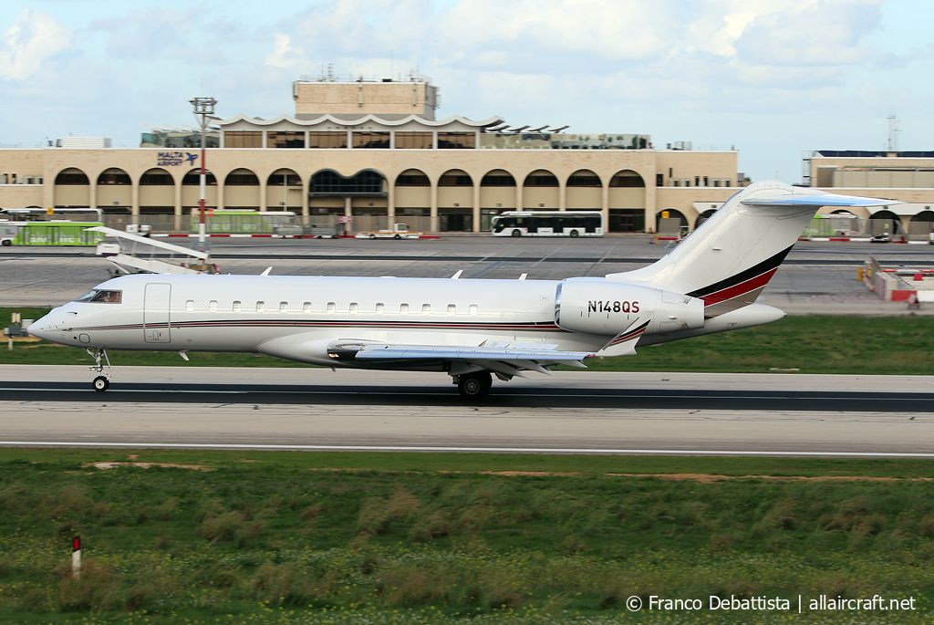 N418QS · Embraer EMB-505 Phenom 300 · (MLA / LMML)