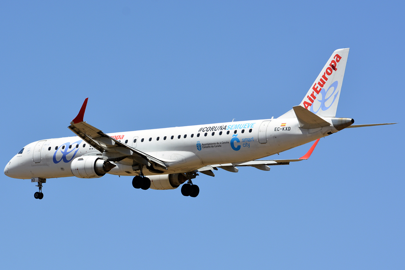 EC-KXD · Embraer 190-200LR · (PMI / LEPA / LESJ)