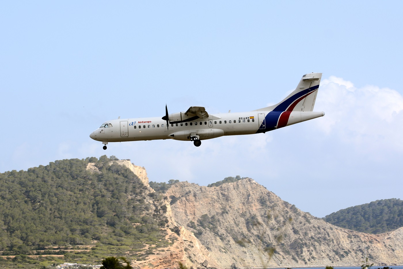 EC-LST · ATR-72-201 · (IBZ / LEIB)