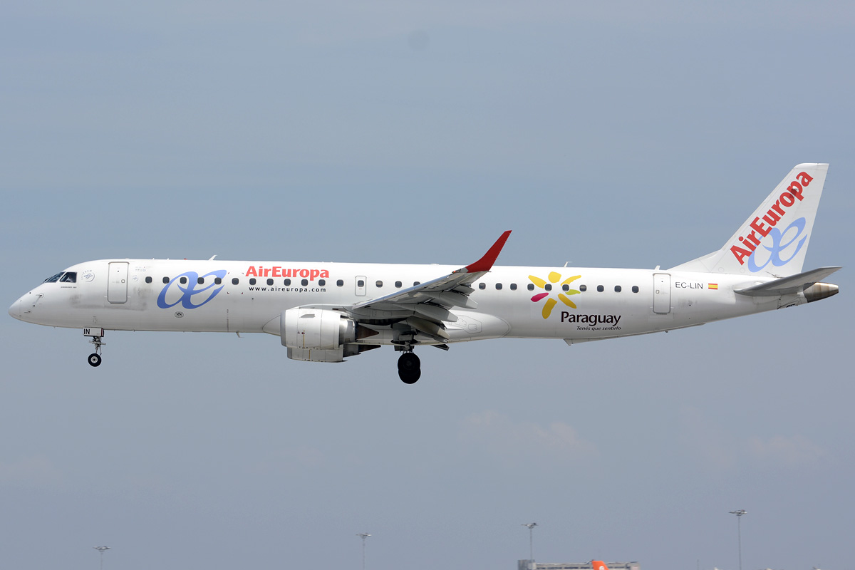 EC-LIN · Embraer 190-200LR · (LIS / LPPT)