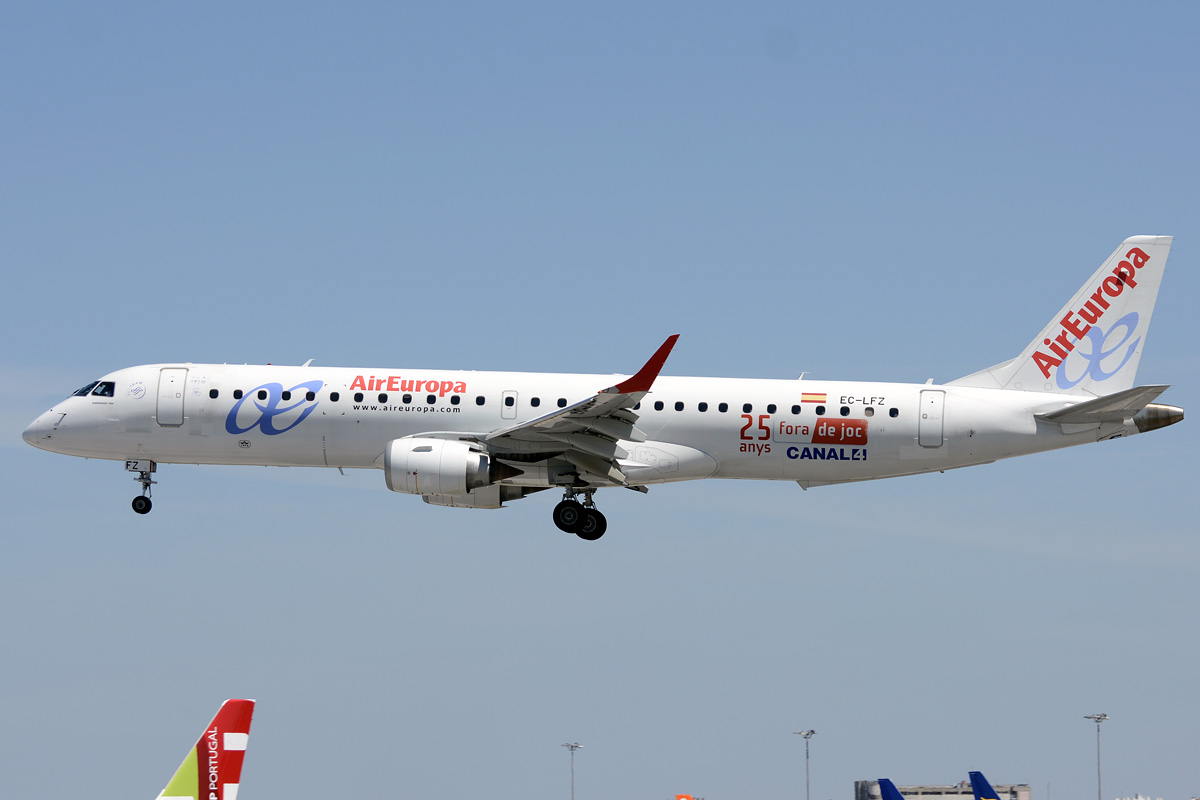 EC-LFZ (cn 19000357) Embraer 190-200LR