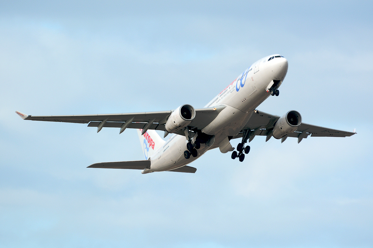 EC-KOM · Airbus A330-202 · (LPA / GCLP)