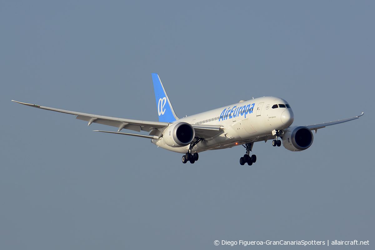 EC-MIH · Boeing 787-8 Dreamliner · (LPA / GCLP)