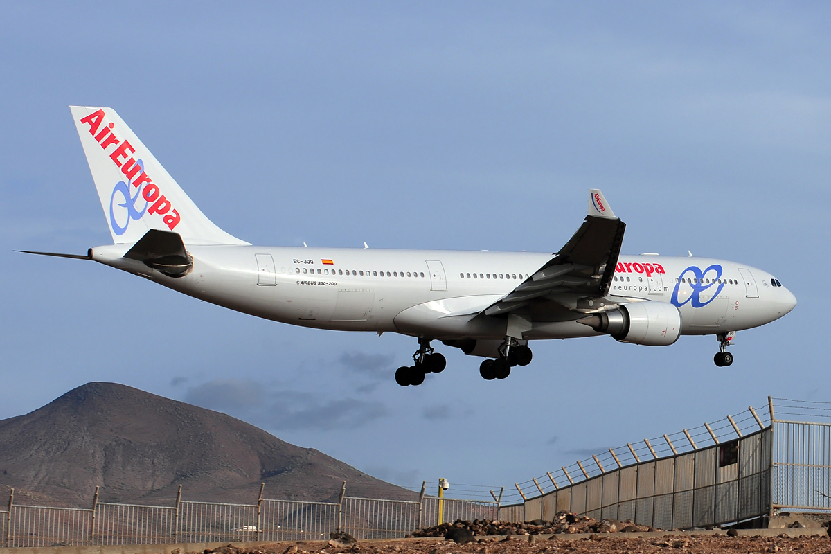EC-JQQ · Airbus A330-203 · (LPA / GCLP)