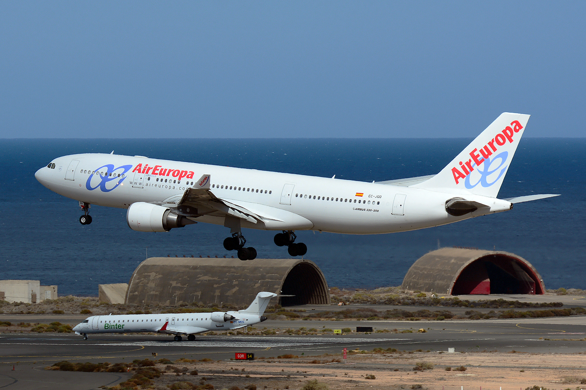 EC-JQQ · Airbus A330-203 · (LPA / GCLP)