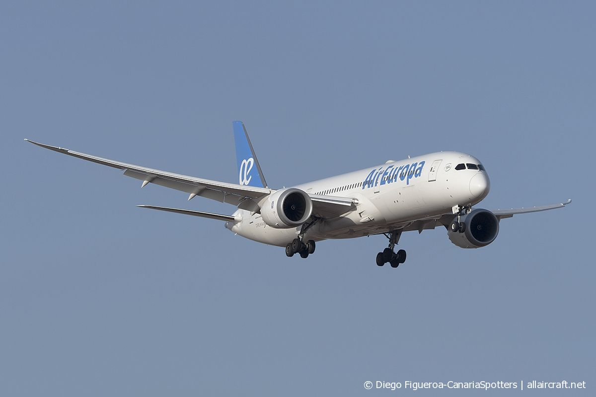 EC-NFM (62145) 2019 Boeing 787-9 Dreamliner