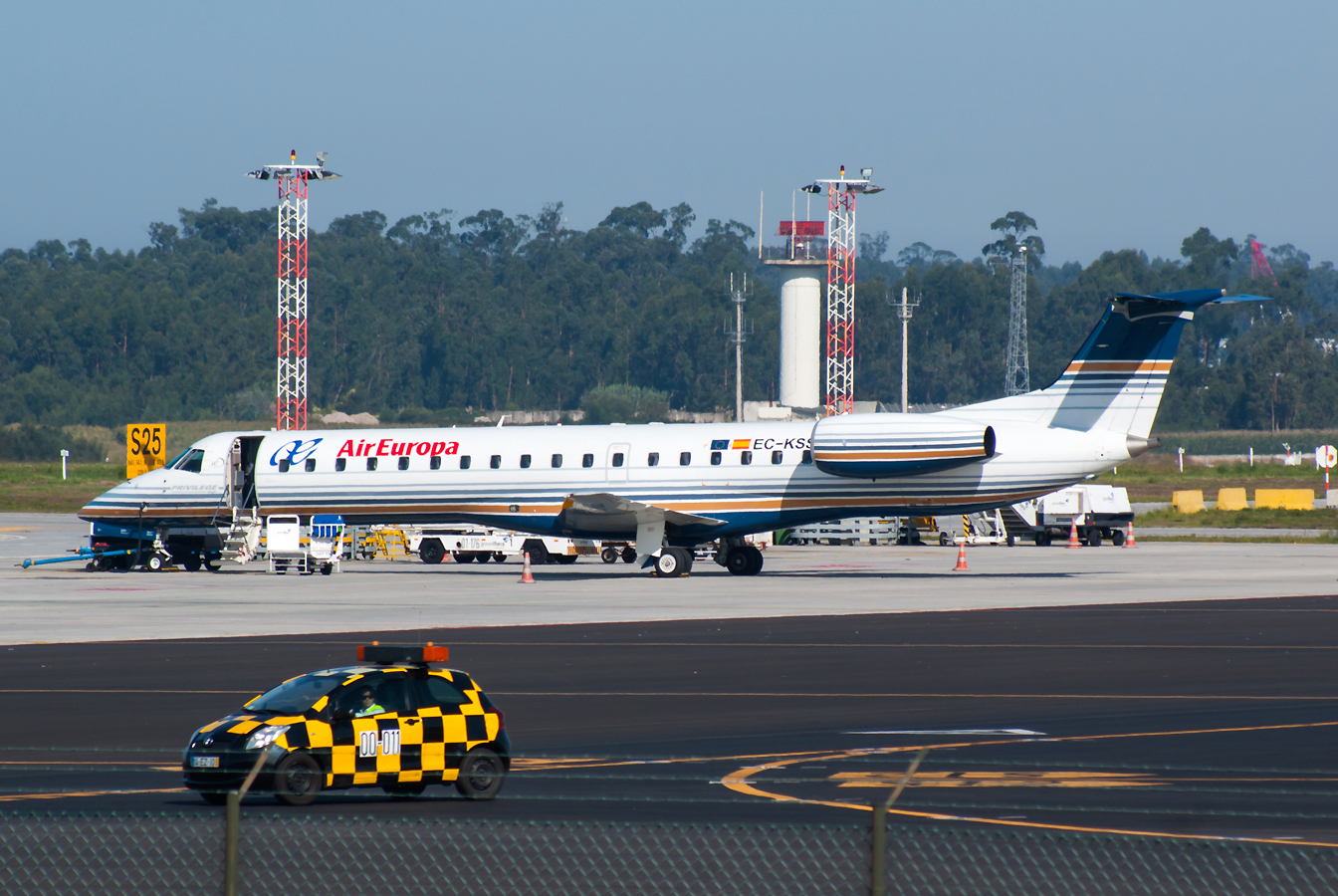EC-KSS · Embraer ERJ-145MP · (OPO / LPPR)