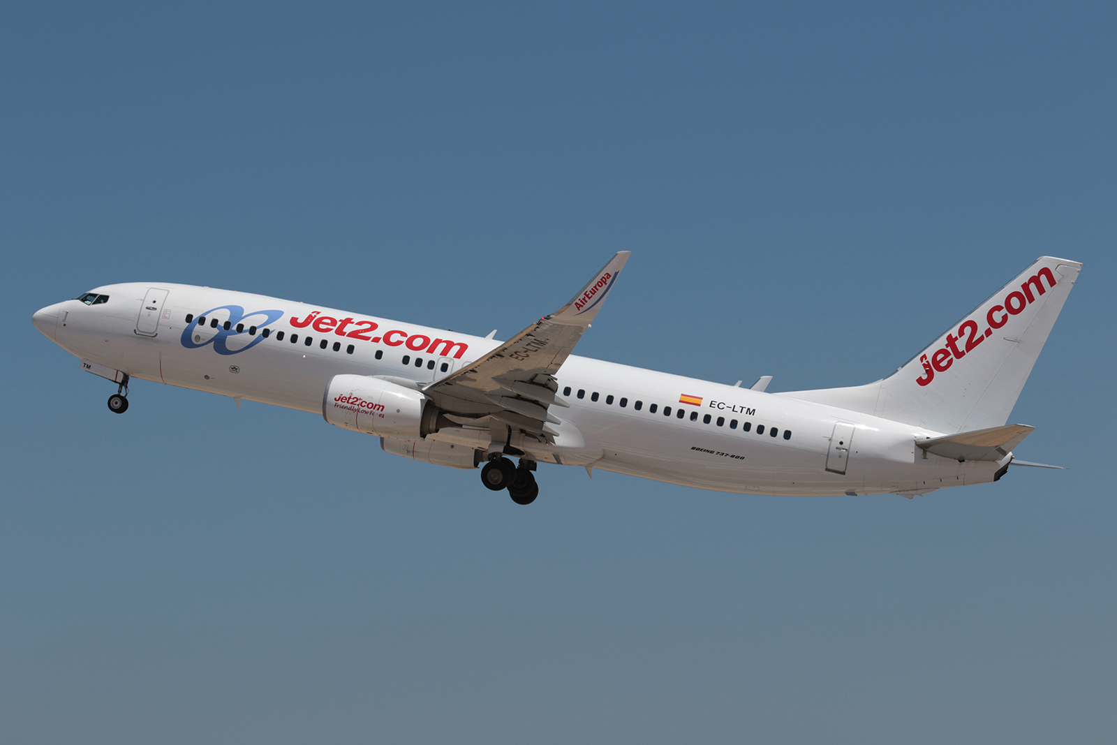EC-LTM · Boeing 737-85P(WL) · (FAO / LPFR)