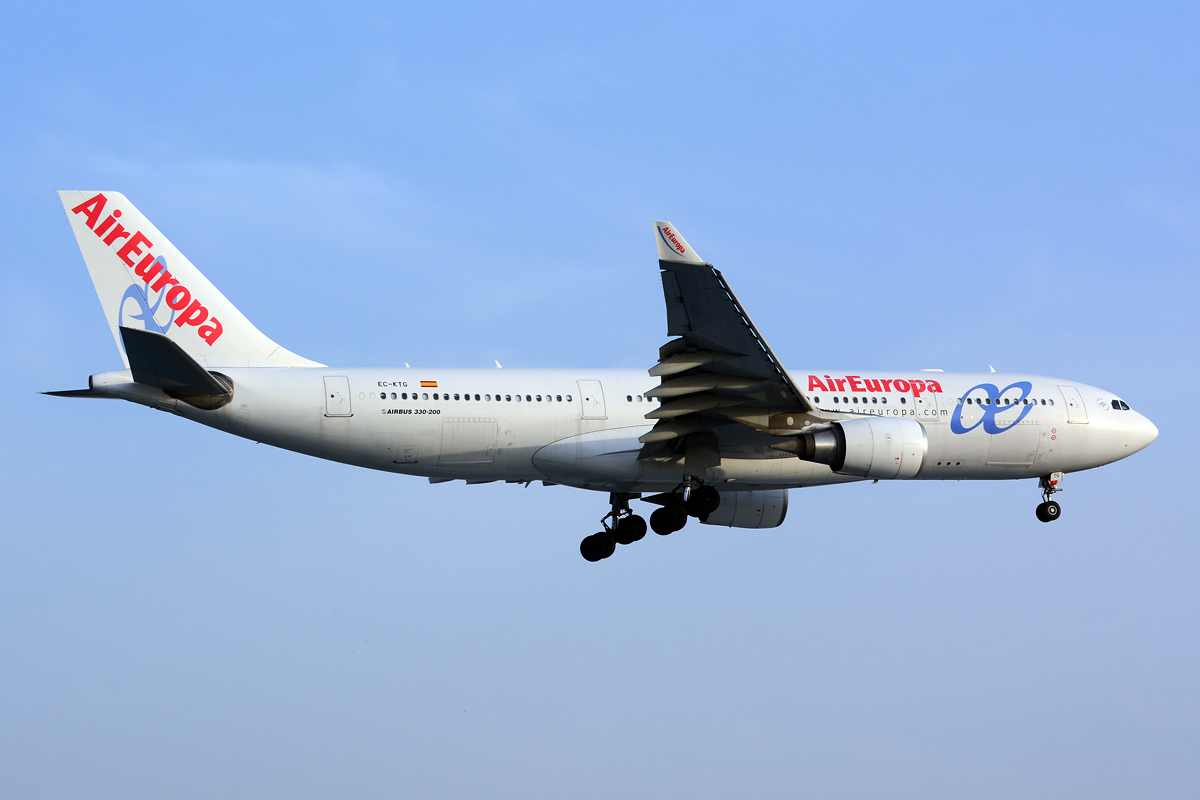 EC-KTG (950) 2008 Airbus A330-202