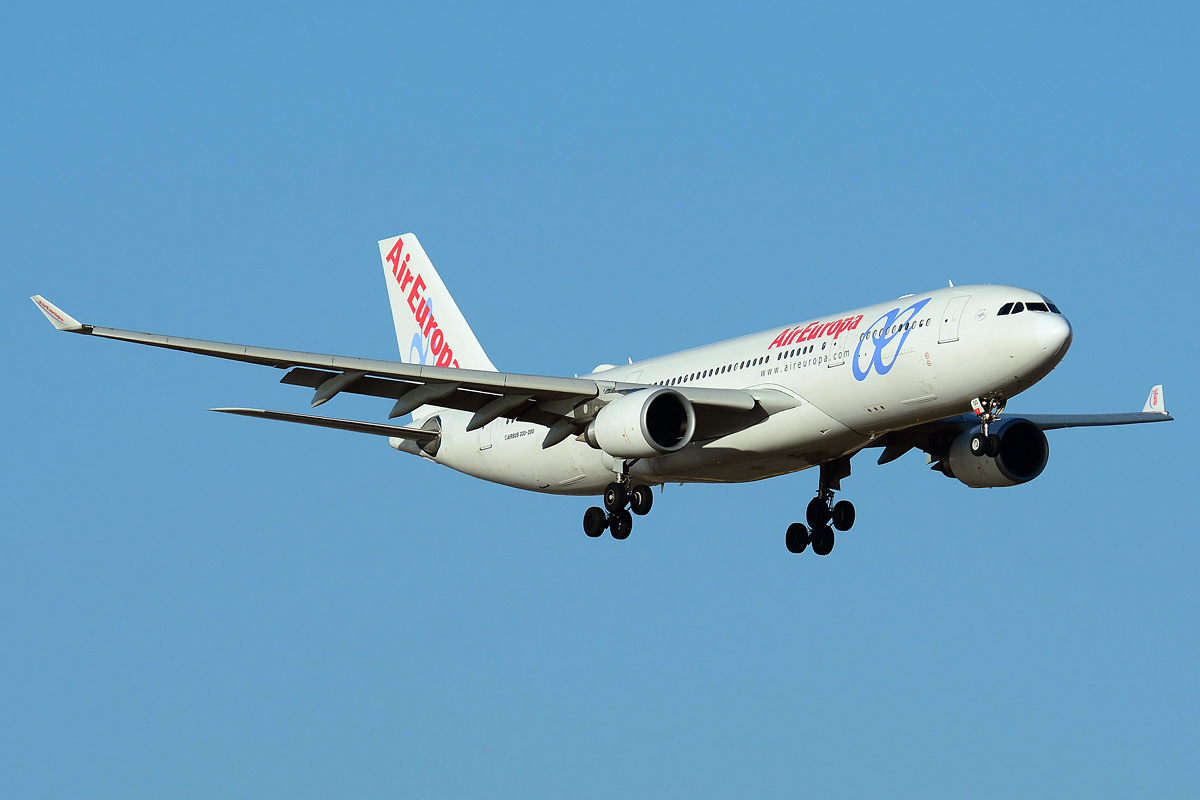 EC-JQQ · Airbus A330-203 · (LPA / GCLP)