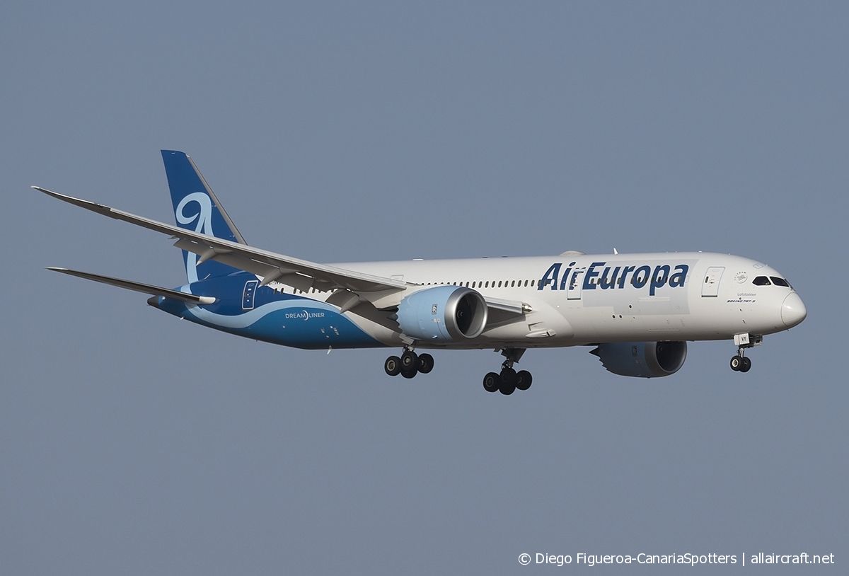 EC-NVY (38784) 2017 Boeing 787-9 Dreamliner