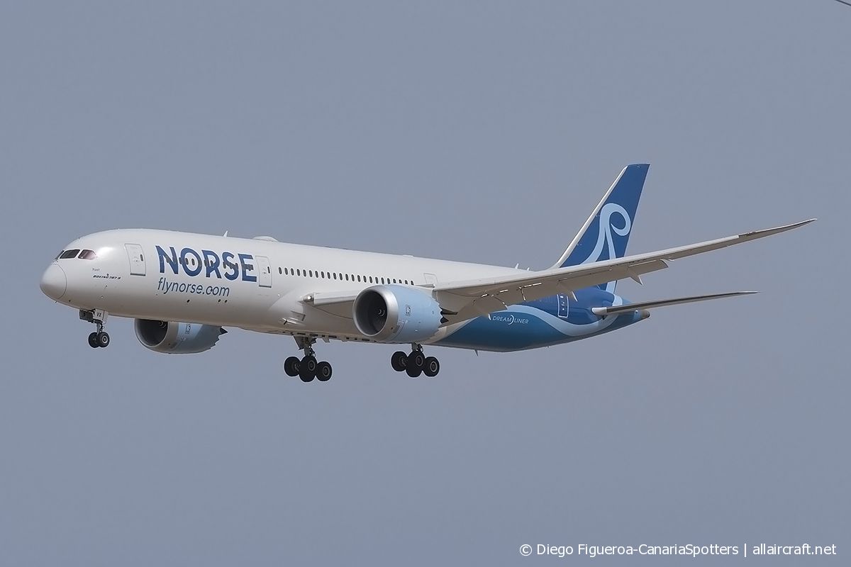 EC-NVX (38779) 2017 Boeing 787-9 Dreamliner