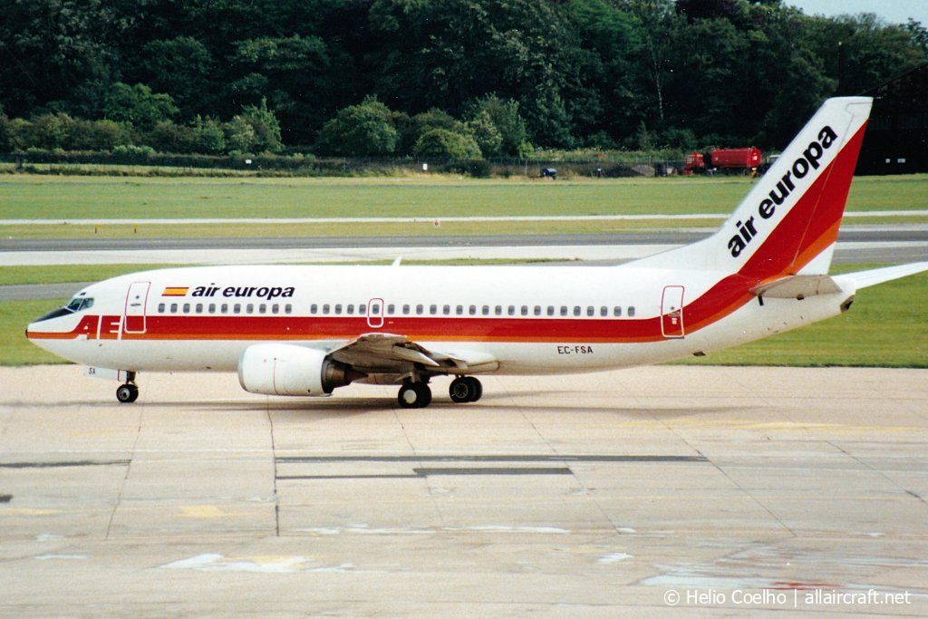 EC-FSA (23826) 1987 Boeing 737-3Y0