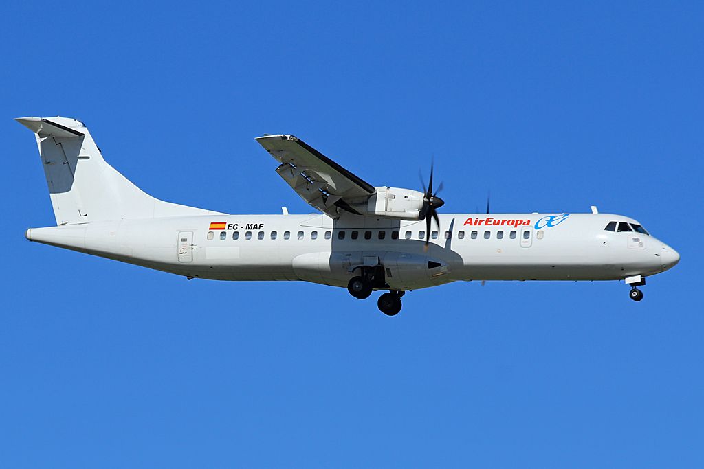 EC-MAF (568) 1999 ATR 72-500