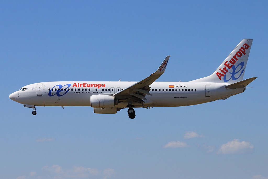 EC-LQX (36589) 2012 Boeing 737-85P(WL)