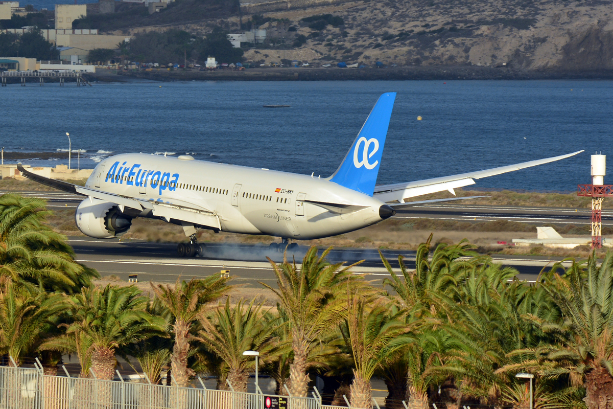 EC-MMY · Boeing 787-8 Dreamliner · (LPA / GCLP)