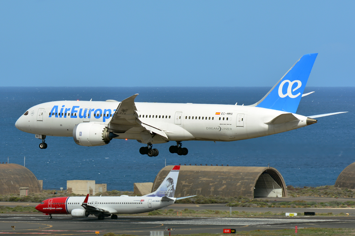 EC-MMX · Boeing 787-8 Dreamliner · (LPA / GCLP)