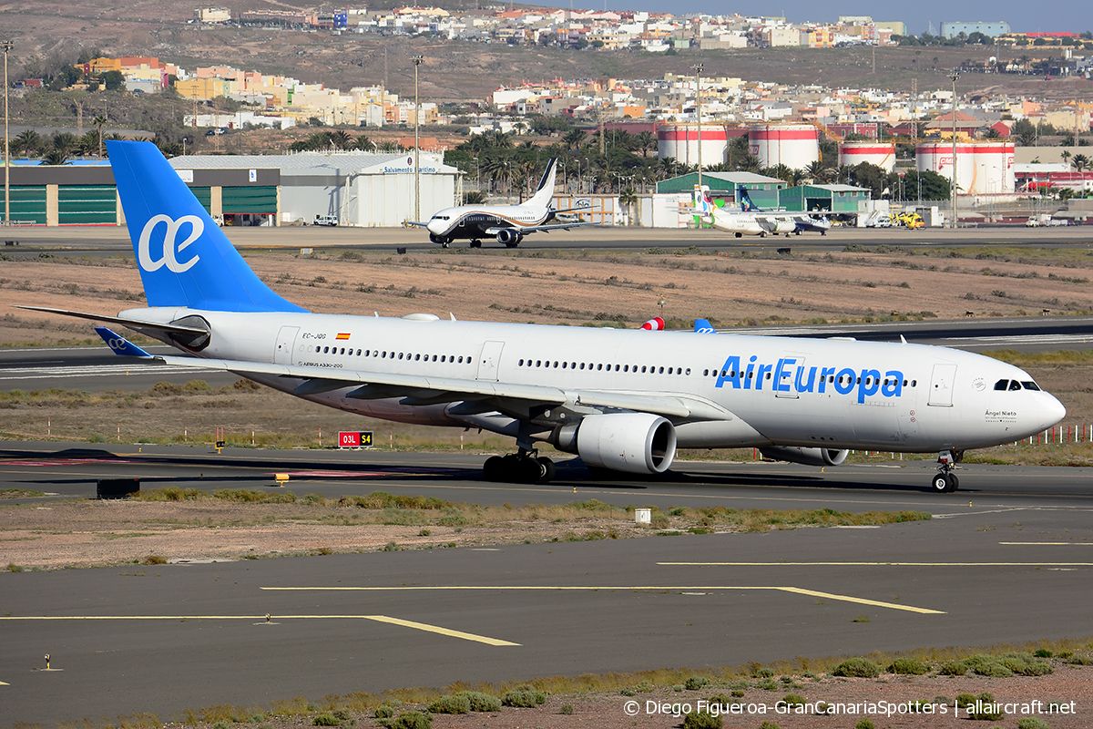 EC-JQG (cn 0745) Airbus A330-202