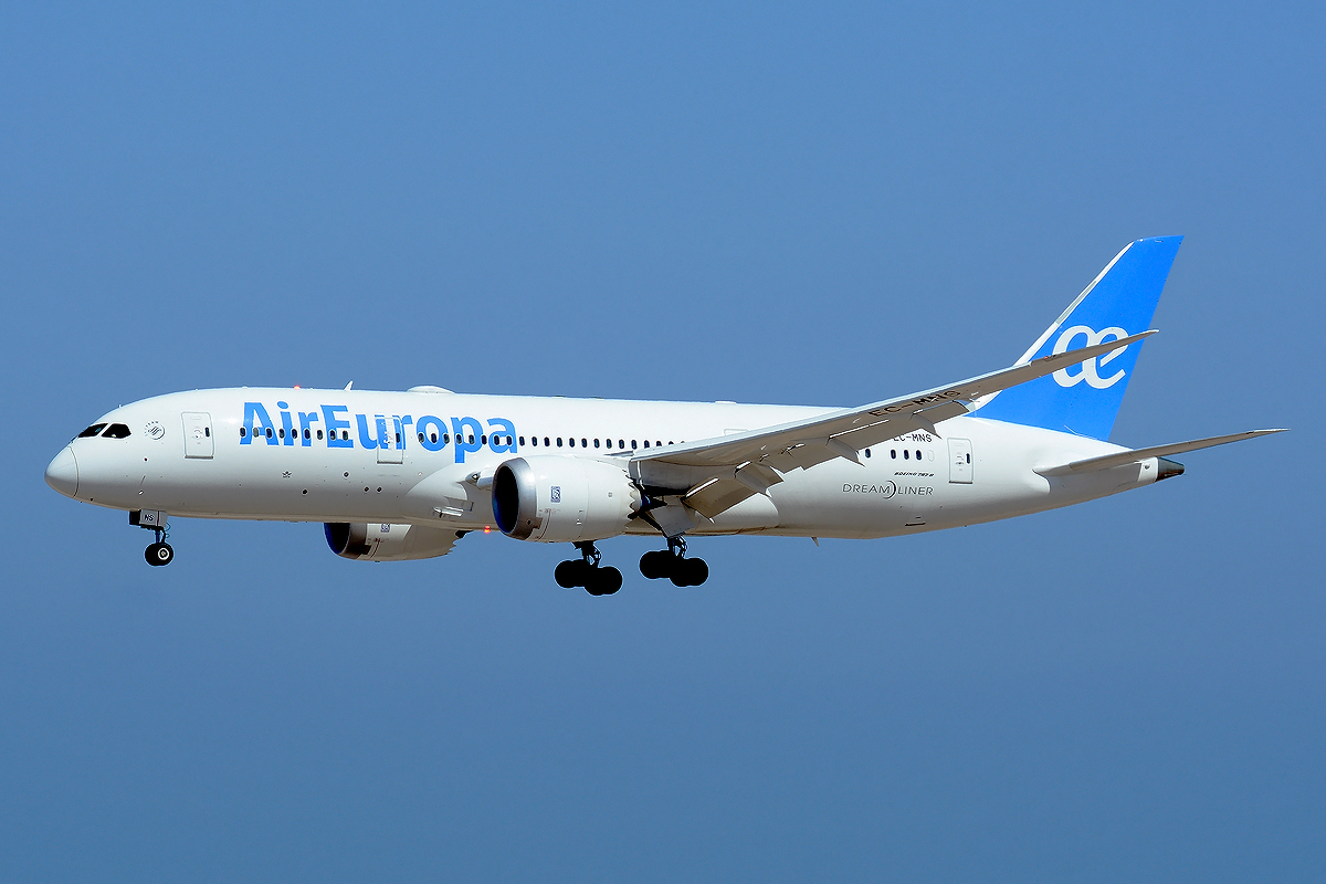 EC-MNS · Boeing 787-8 Dreamliner · (LPA / GCLP)