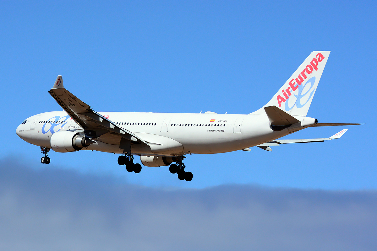 EC-JZL · Airbus A330-202 · (LPA / GCLP)