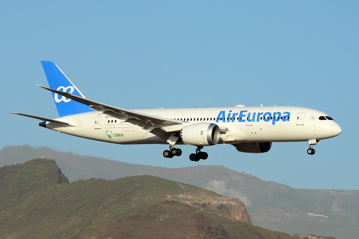 EC-MIG · Boeing 787-8 Dreamliner · (LPA / GCLP)