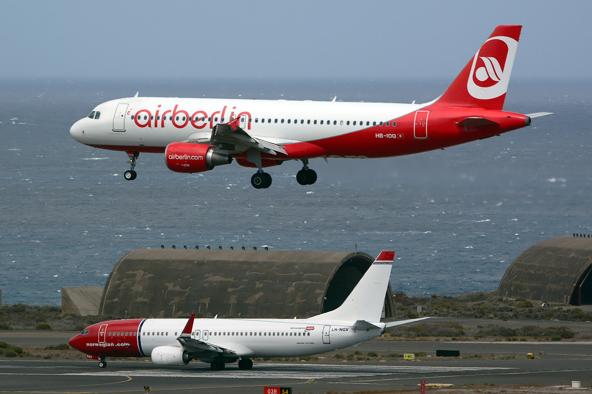 HB-IOQ · Airbus A320-214 · (LPA / GCLP)