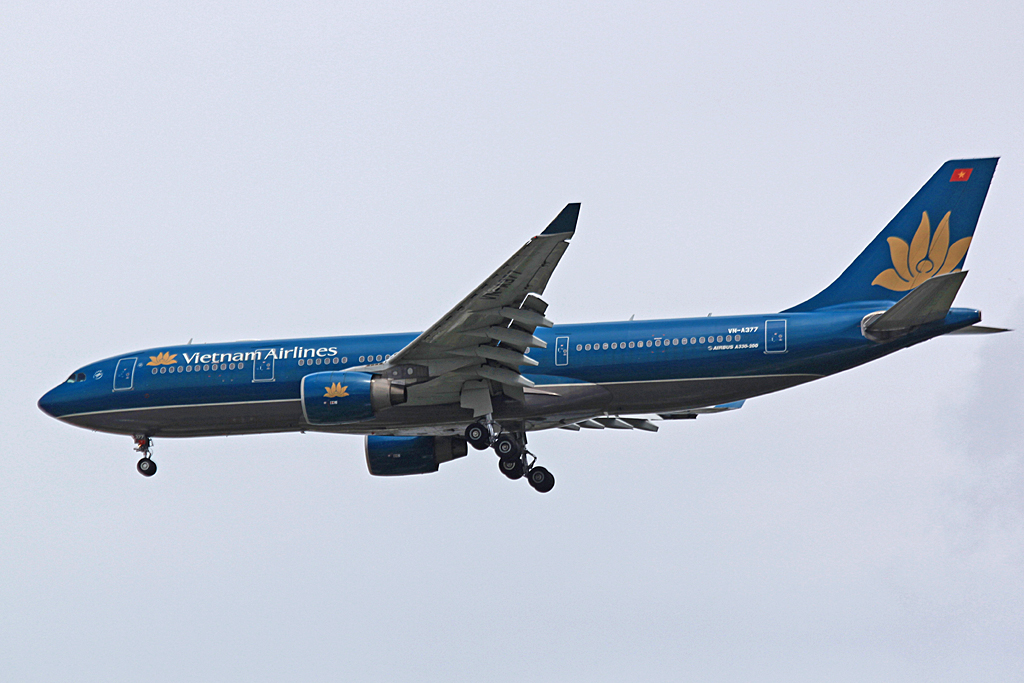 VN-A377 · Airbus A330-223 · (BKK / VTBS)