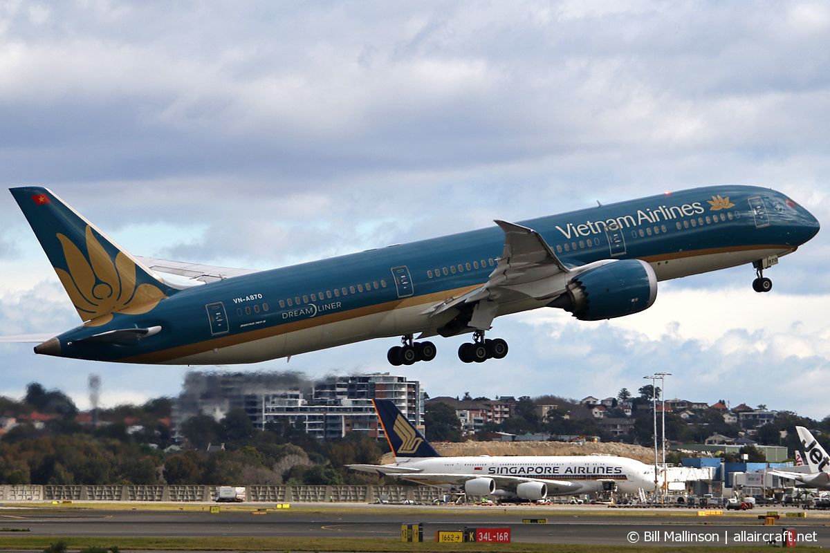 VN-A870 · Boeing 787-9 Dreamliner · (SYD / YSSY)