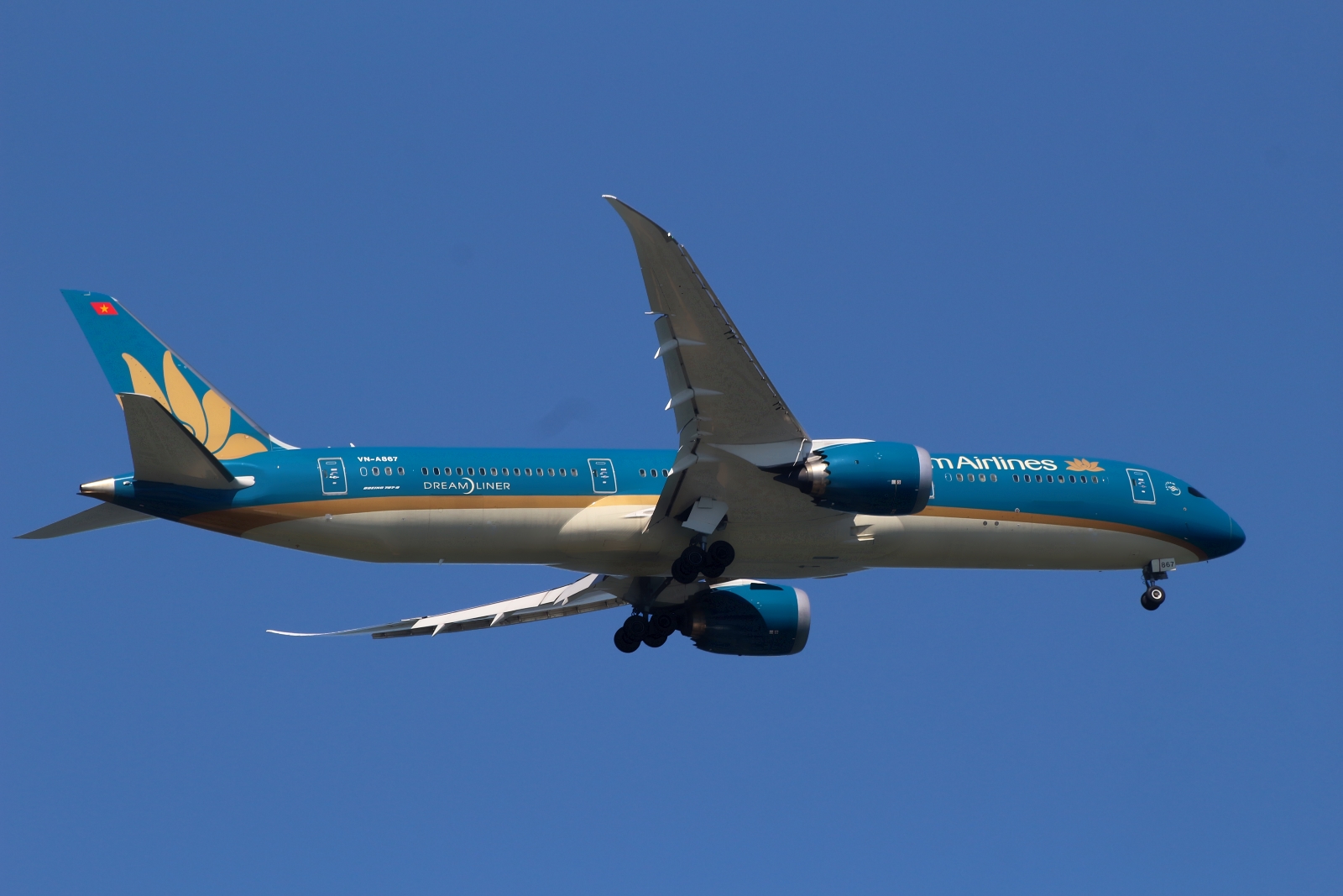 VN-A867 · Boeing 787-9 Dreamliner · (SYD / YSSY)