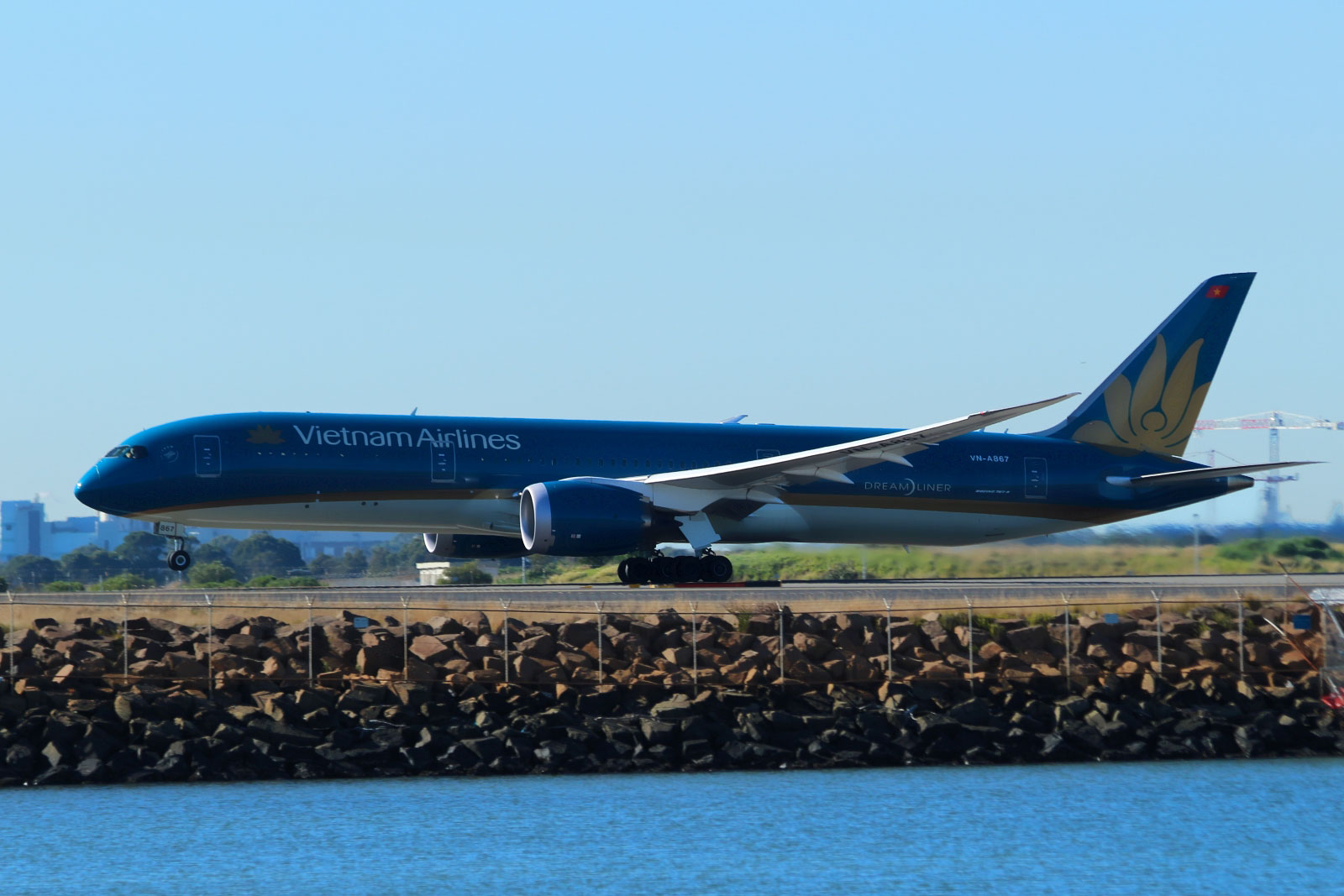 VN-A867 · Boeing 787-9 Dreamliner · (SYD / YSSY)