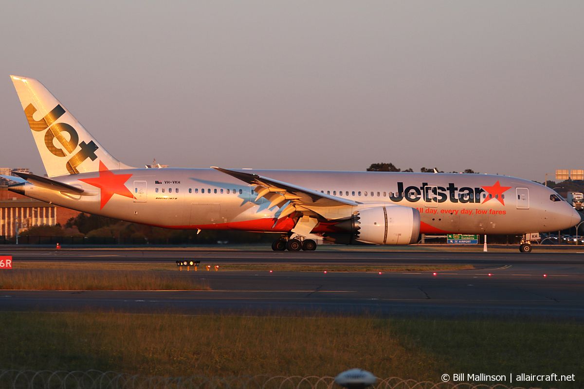 VH-VKH · Boeing 787-8 Dreamliner · (SYD / YSSY)